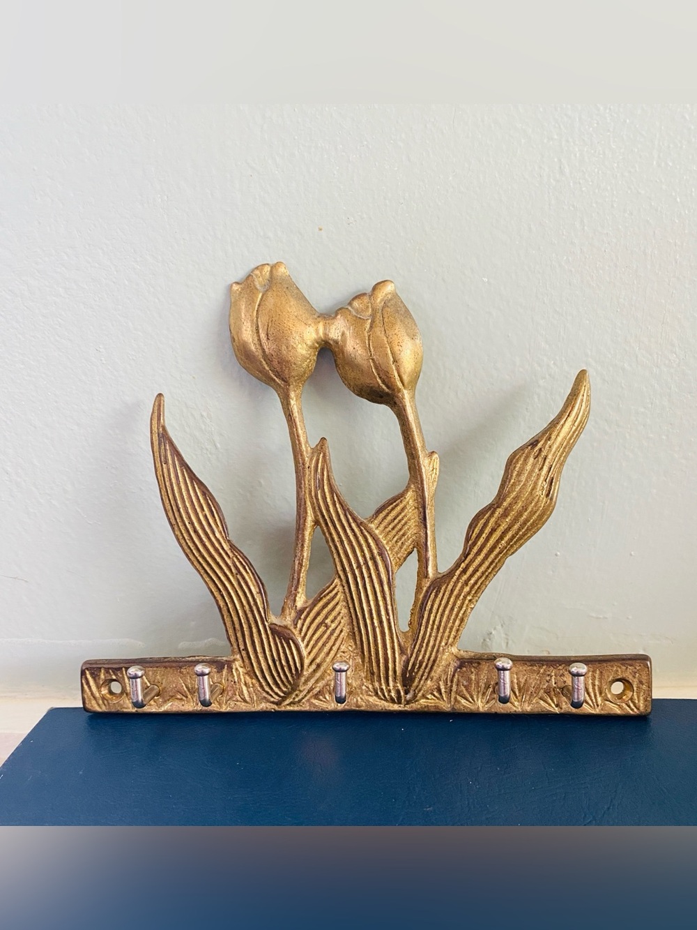 Brass Tulip Key hanger Floral Wall Hook Rack - Decorative Tulip Design